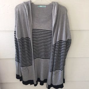 Hooded lightweight cardigan